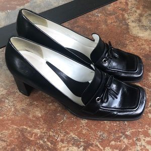 Vintage 90s Nine West Black Chunky Loafer. Sz 7.5